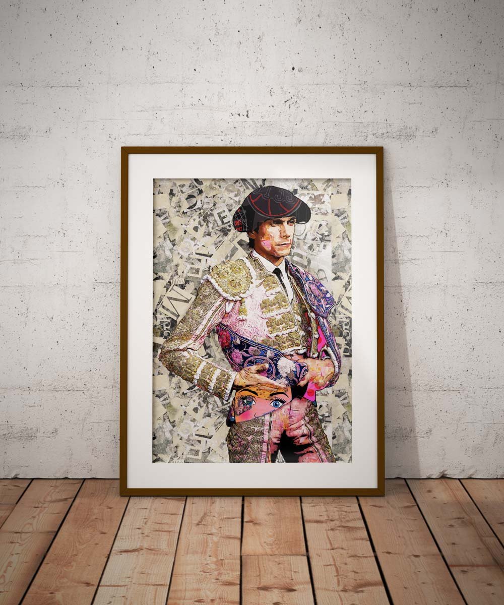 Póster vertical de Sebastián Castella con traje bordado y un rostro femenino de estilo pop parcialmente oculto.